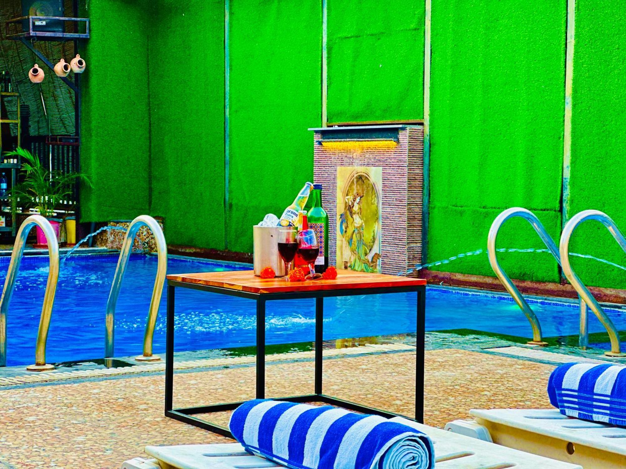 Hotel Grand Bhagwat, Udaipur Dış mekan fotoğraf