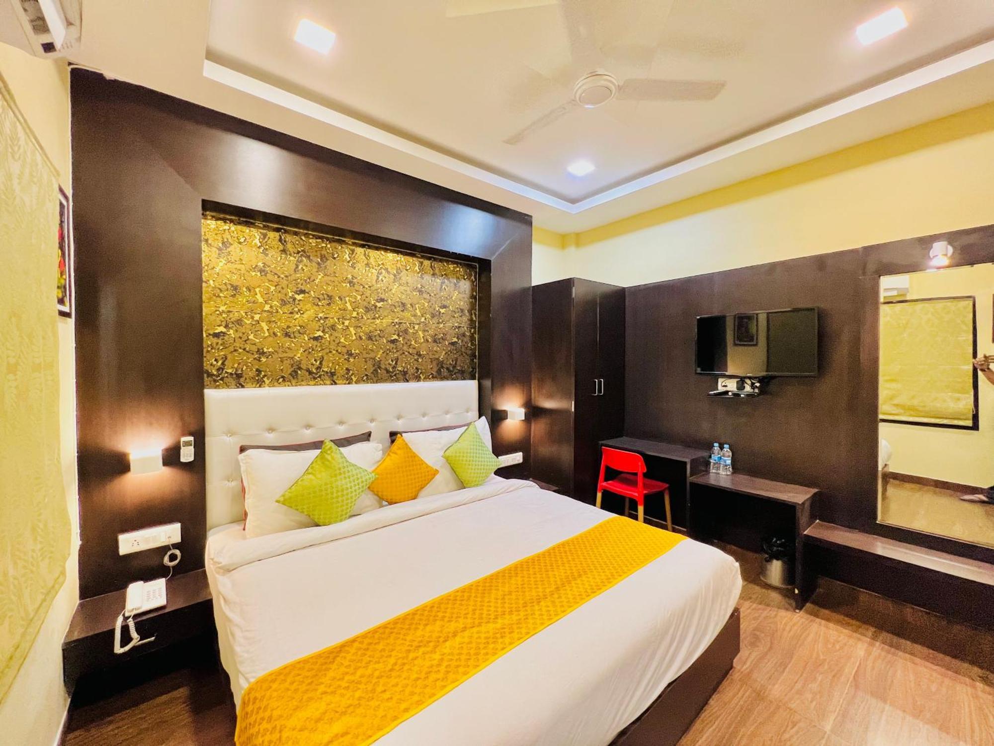Hotel Grand Bhagwat, Udaipur Dış mekan fotoğraf